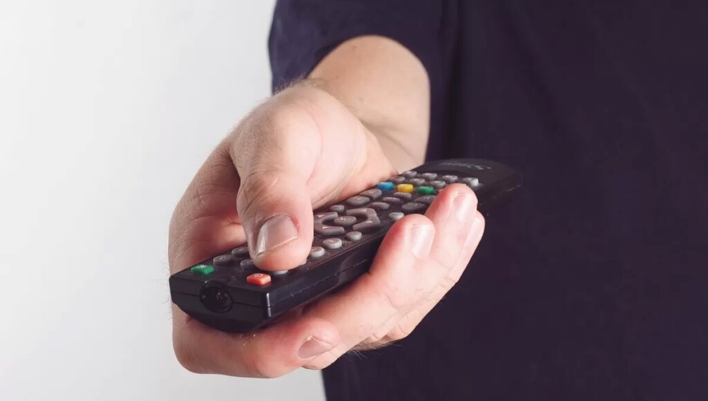 Experienta-superioara-de-vizionare-5-motive-pentru-care-televizoarele-LG-se-evidentiaza-in-fata-celorlalte.jpg